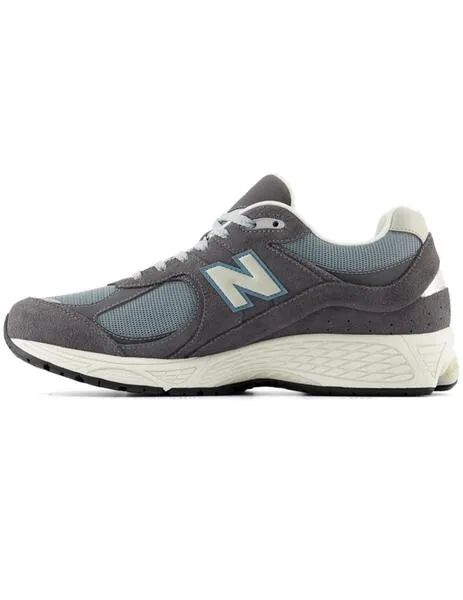 Zapatillas New Balance M2002RFB gris hombre y mujer